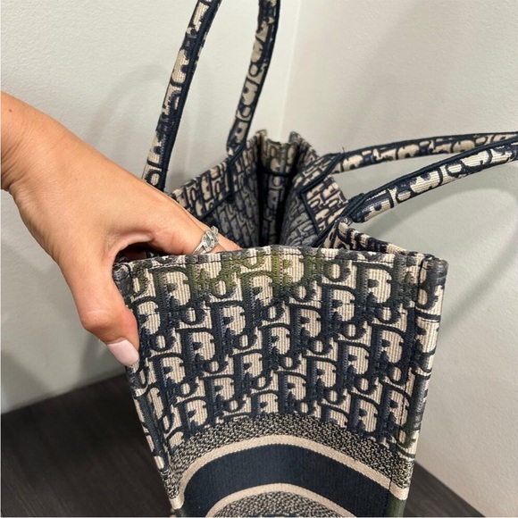 #271 CHRISTIAN DIOR Large Book Tote MSRP $3520 - Picture 3 of 8